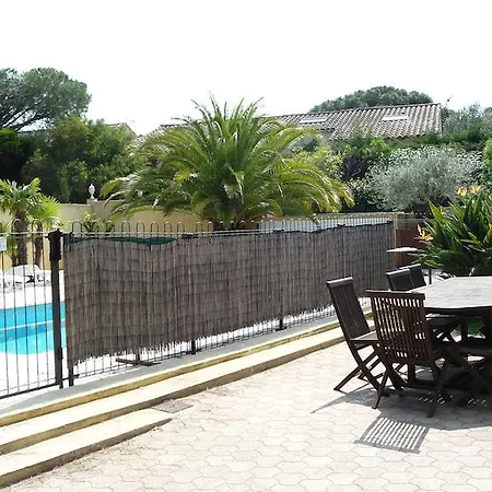 Vila La Rescapade