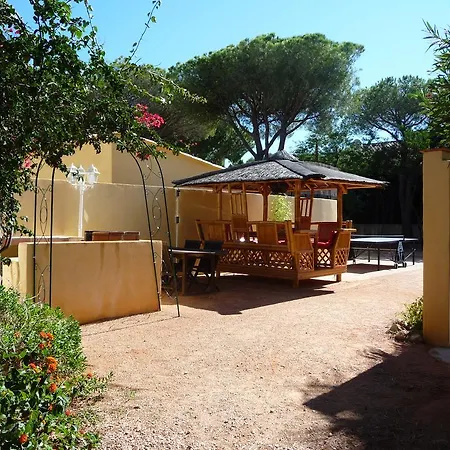 Vila La Rescapade Sainte-Maxime